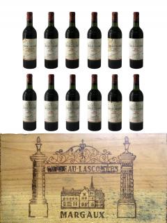 Château Lascombes 1981 Original wooden case of 12 bottles (12x75cl) Château Lascombes 1981 Original wooden case of 12 bottles (12x75cl)