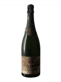 Champagne Raymond Cheurlin Blanc de Blancs Brut 1965 Bottle (75cl) Champagne Raymond Cheurlin Blanc de Blancs Brut 1965 Bottle (75cl)